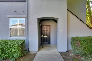 Photo #2: 222089931 Listing