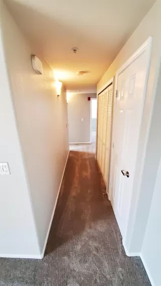 Photo #6: 222089989 Listing