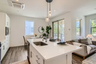 Photo #3: 222090041 Listing 