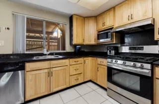 Photo #2: 222090088 Listing