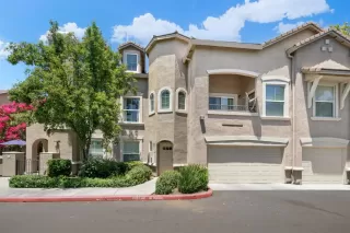 Photo #1: 222091126 Listing 