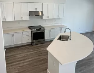 Photo #1: 222091333 Listing 