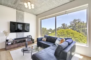 Photo #5: 222091604 Listing 