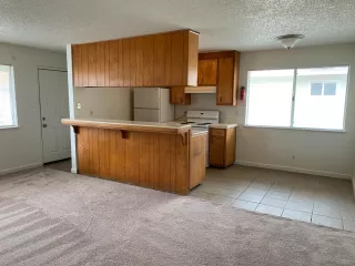 Photo #5: 222091865 Listing