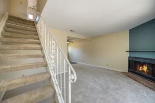 Photo #2: 222091956 Listing