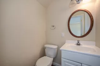 Photo #6: 222091956 Listing