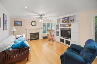 Photo #2: 222091969 Listing