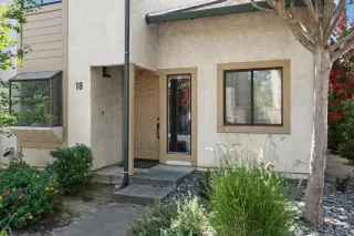 Photo #2: 222092583 Listing