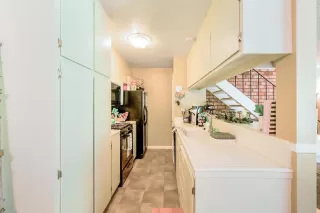 Photo #3: 222093116 Listing 
