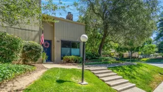 Photo #2: 222093685 Listing 