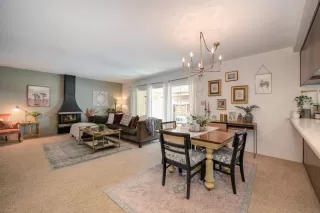 Photo #6: 222093901 Listing