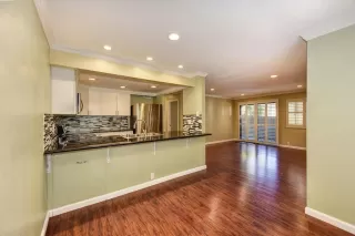Photo #4: 222094647 Listing 