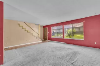 Photo #5: 222094666 Listing