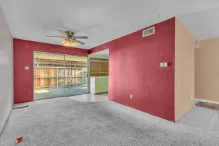 Photo #6: 222094666 Listing