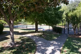 Photo #4: 222094732 Listing