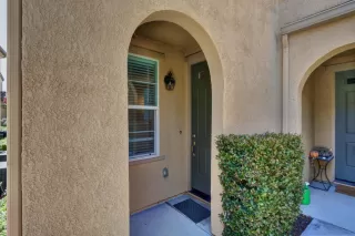 Photo #2: 222095366 Listing 