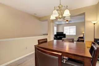 Photo #5: 222095366 Listing 