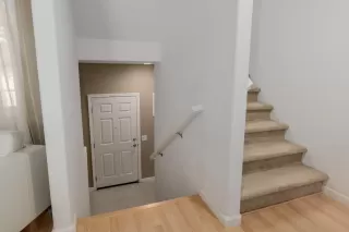 Photo #6: 222095957 Listing