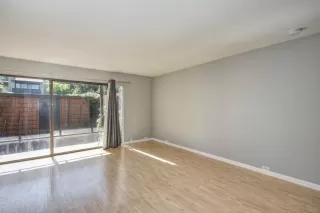 Photo #4: 222096224 Listing 