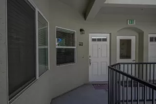 Photo #6: 222096637 Listing 