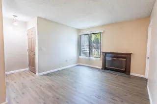 Photo #6: 222096810 Listing