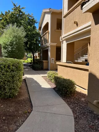 Photo #1: 222097352 Listing 