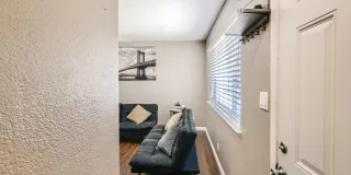 Photo #5: 222097396 Listing