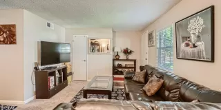 Photo #6: 222097539 Listing 