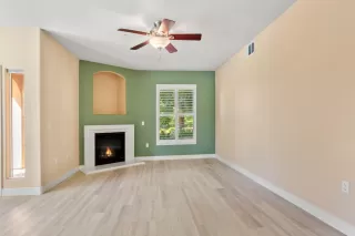 Photo #4: 222097810 Listing