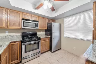 Photo #4: 222097828 Listing 