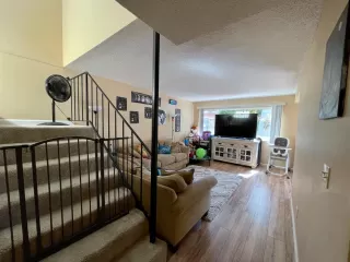 Photo #6: 222097918 Listing 