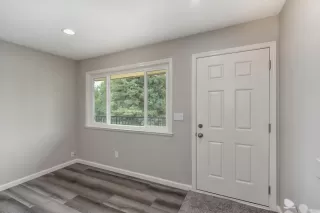 Photo #5: 222098947 Listing 