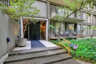 Photo #2: 222099617 Listing