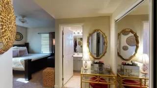 Photo #3: 222100299 Listing