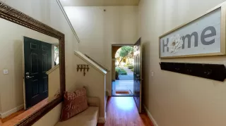 Photo #5: 222100299 Listing
