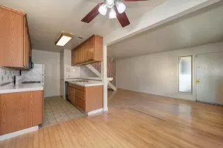 Photo #4: 222100358 Listing 