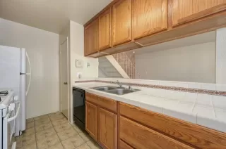 Photo #6: 222100358 Listing 