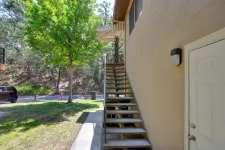 Photo #2: 222101220 Listing