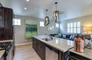 Photo #4: 222101326 Listing