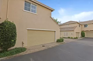 Photo #2: 222101950 Listing