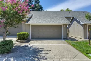 Photo #3: 222102403 Listing