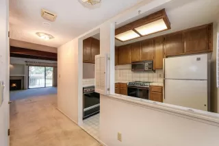 Photo #6: 222102403 Listing