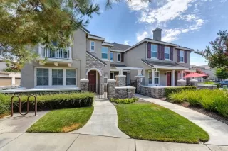 Photo #2: 222102566 Listing