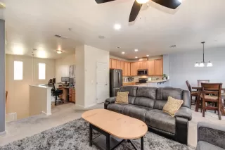 Photo #6: 222102566 Listing