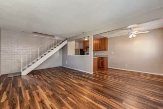Photo #2: 222102930 Listing 