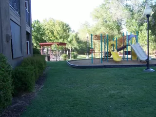 Photo #4: 222103139 Listing 