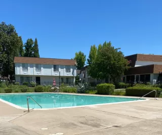 Photo #1: 222103241 Listing 