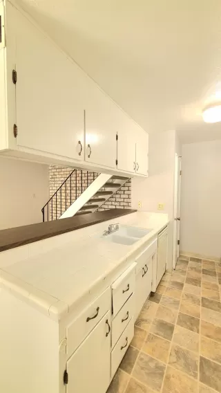 Photo #6: 222103907 Listing 