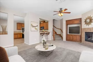 Photo #3: 222104343 Listing