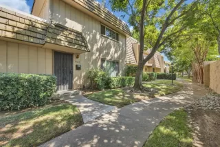 Photo #1: 222104593 Listing